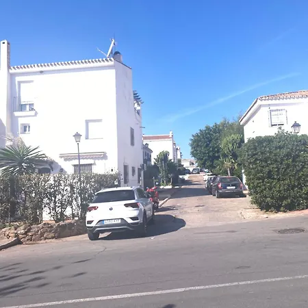 Bien Situado En * ماربيا